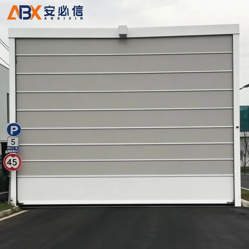 丽江快速堆积门